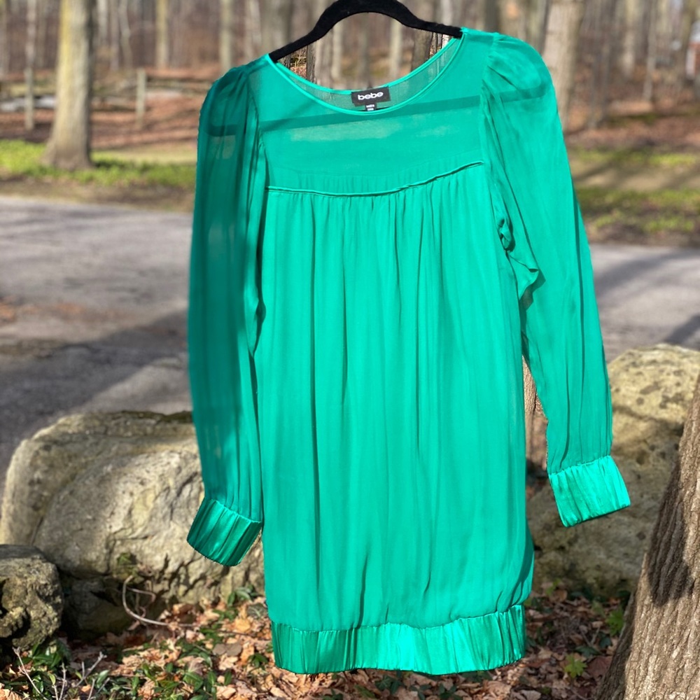 Bebe dress